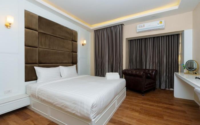Calinton Hotel