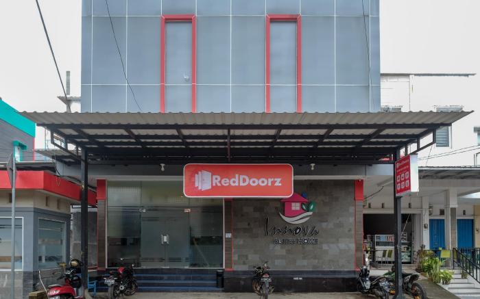 RedDoorz near Taman Pantai Alam Indah Tegal