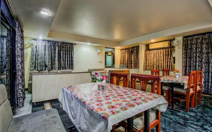 Hotel O Utsav