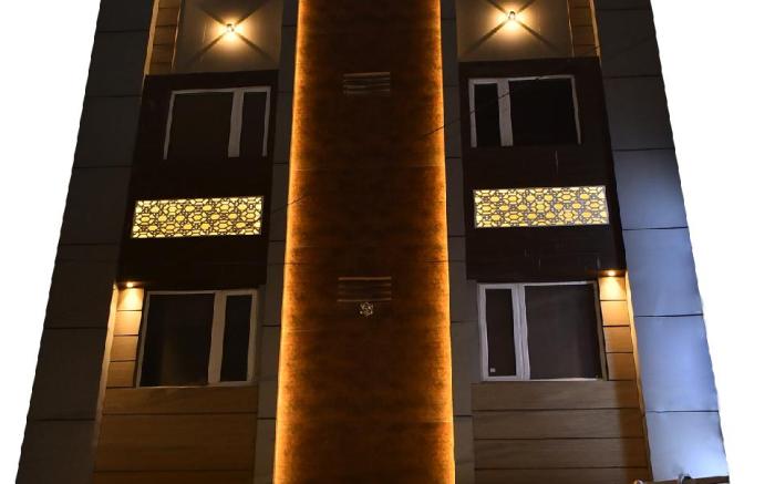 Hotel The Heera Divine By WB Inn