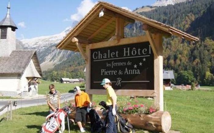 Chalet-Hotel Les Fermes de Pierre & Anna