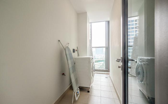 Landmark 81 building, luxurious furniture 1Br Apt