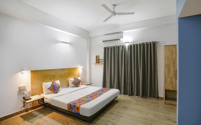 FabHotel F9 Sector 51