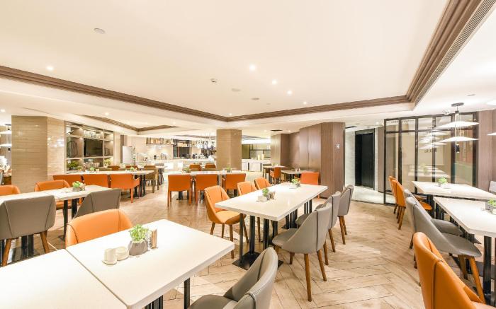 Atour Hotel Beijing National Trade Jingsong Metro Station
