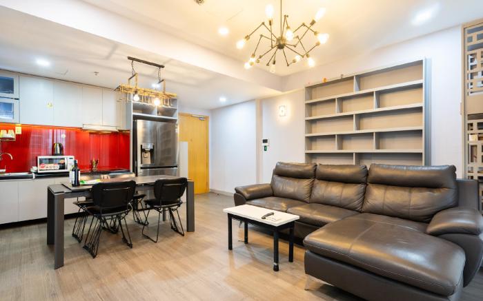 Minded Manor Apartment - Free Pool & Gym