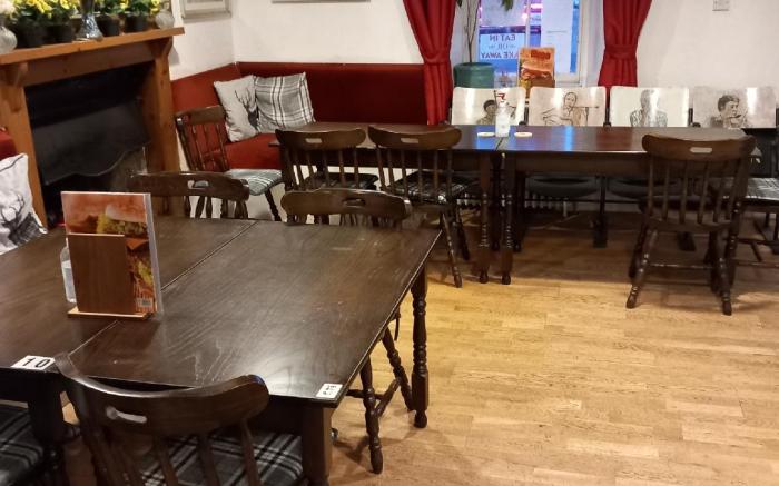 Aberdeen Arms Hotel Tarland