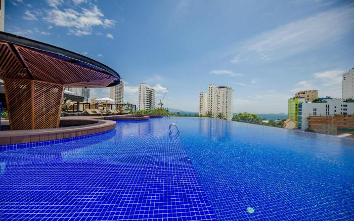 Quinter Central Nha Trang Hotel