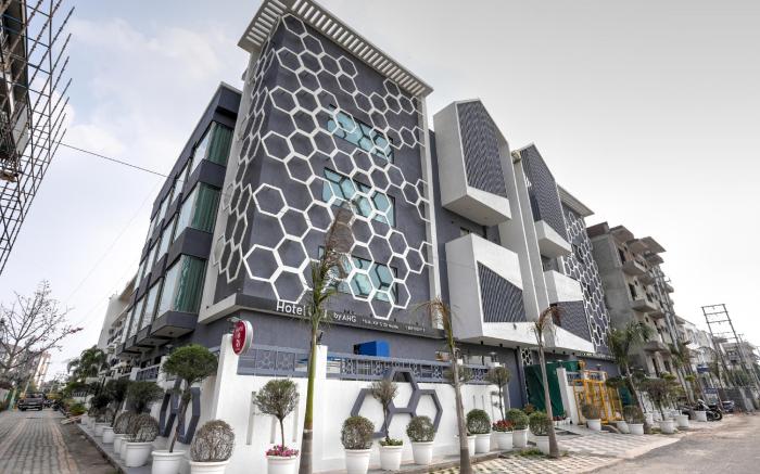 Hotel RJ – Managed by Atithi House
