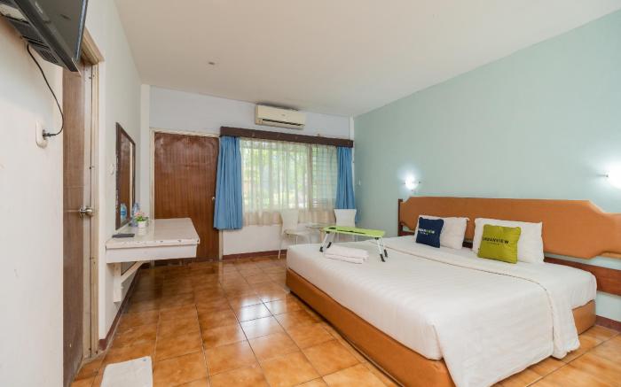 RedDoorz Plus near Kebayoran Baru Blok S