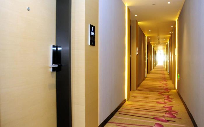 Lavande Hotel Hangzhou Xiaoshan International Airport