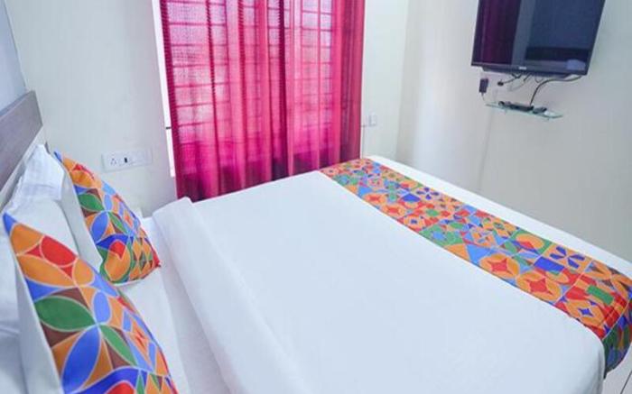 FabExpress Town Space Apartment, Nr Saravana Stores, Porur