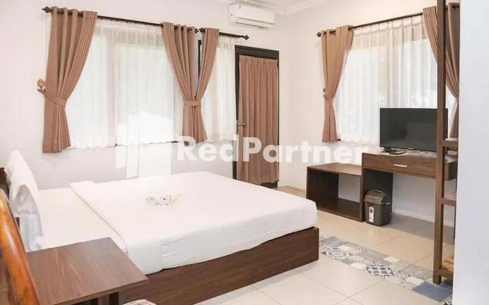 Panorama Ä°nn Residence Batu Mitra RedDoorz