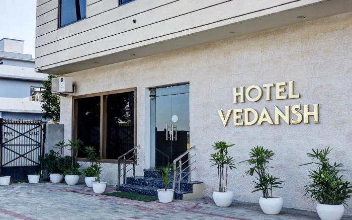Itsy Hotels Vedansh