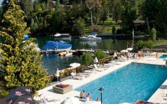 Manzano Resort