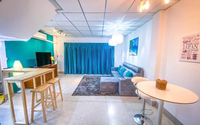 Beach Days Guest House  Cha am Beach 
