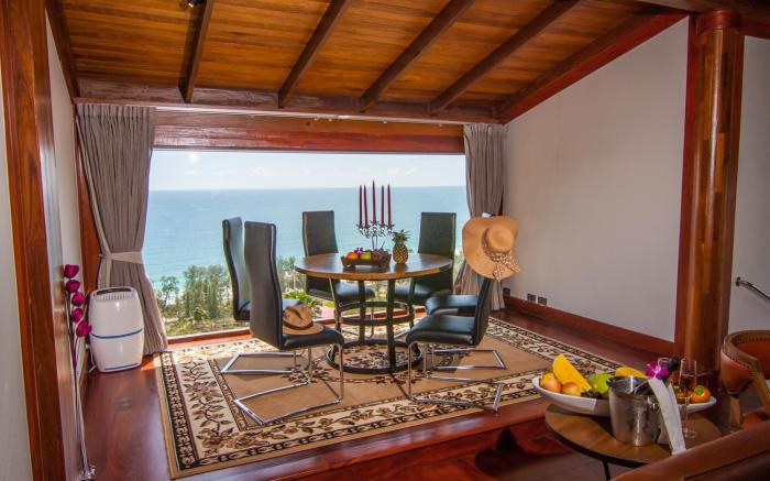 Luxury Seaview 4pool  6bedroom Villa on Surin Hill
