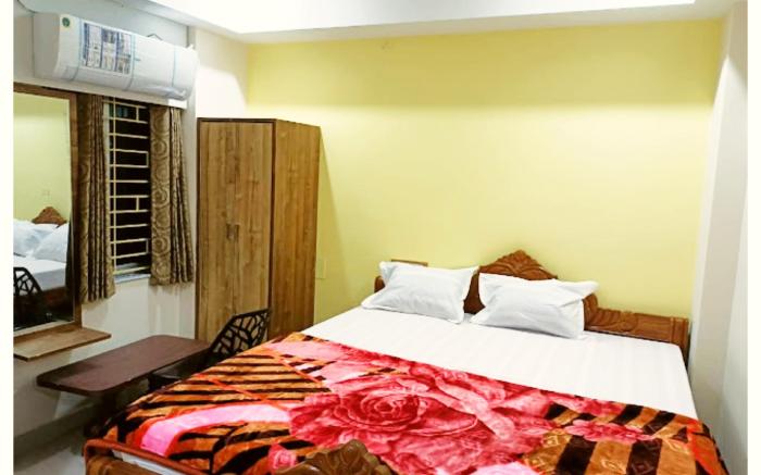 Goroomgo Ganga Arati Digha Near Jagannath Temple and Sea Beach