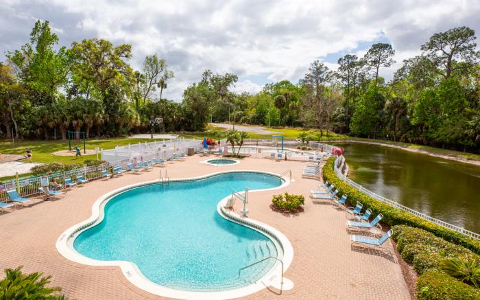 The Barefoot Suites