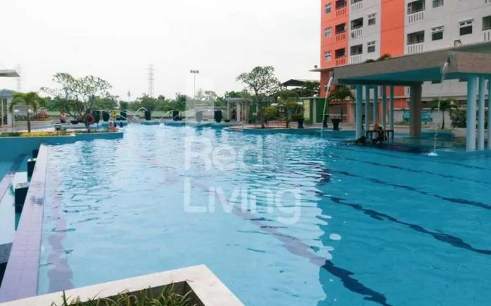 RedLiving Apartemen Green Pramuka - Family Group Tower Orchid