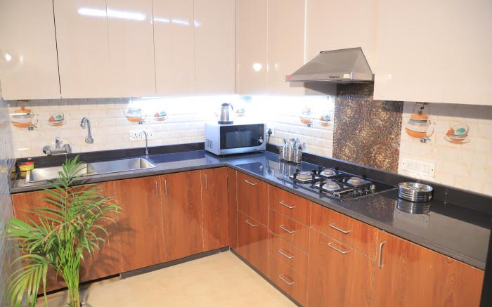 Fortune Home Service Apartment 3Bhk , D-198 Saket