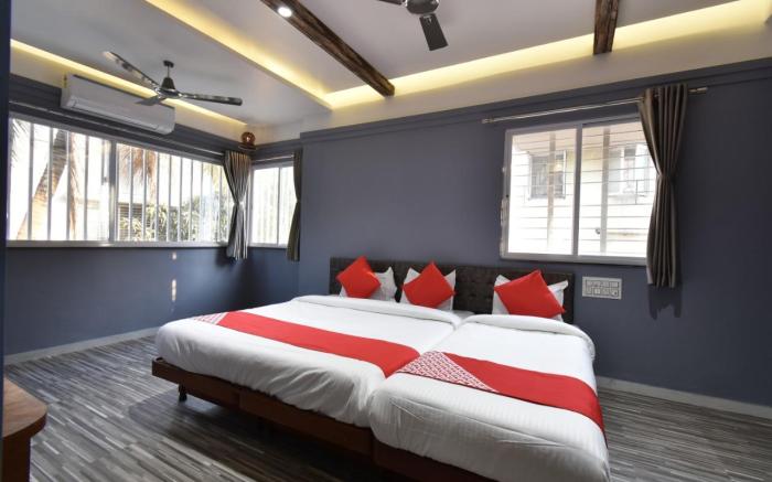 Hotel Ashirwad, Solpaur