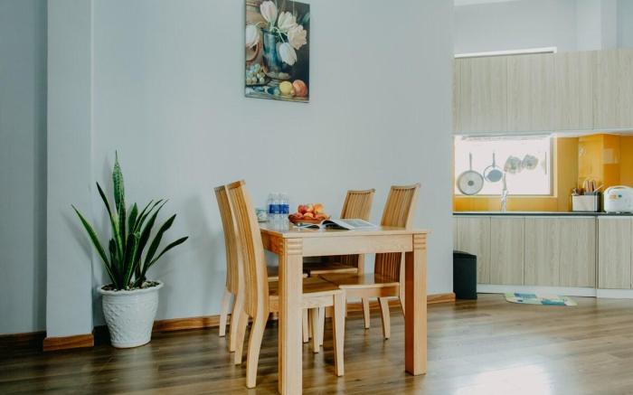 DVHome2 - 3Br - Modern Apt with Parking lot