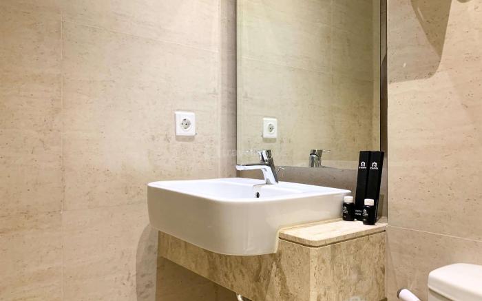 Warm and Modern Look Studio Gold Coast By Travelio