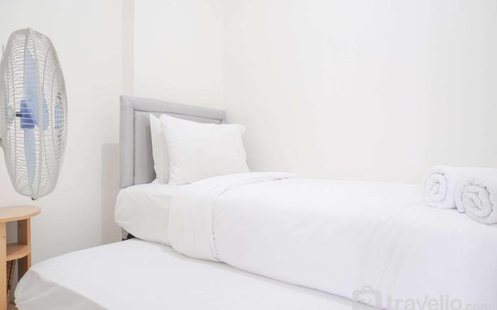 Luxury 2BR at 8th Floor Menteng Square By Travelio