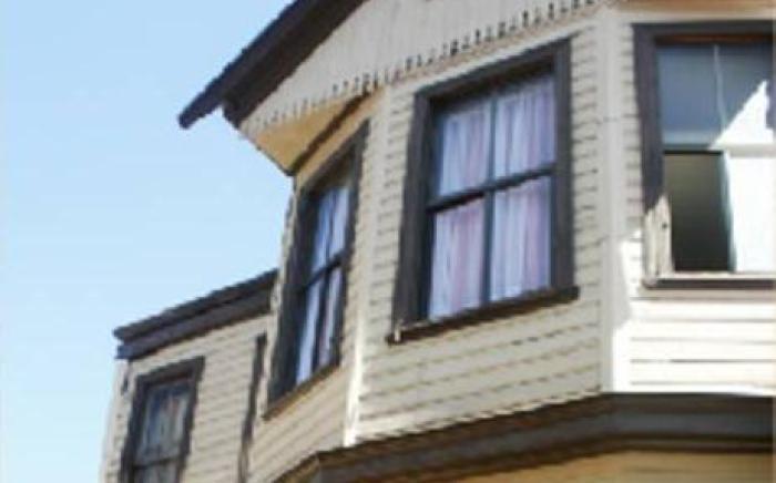 Hostal Residencia Blest Gana