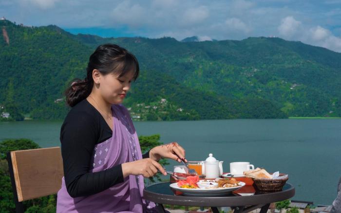 Hotel Lake Himalaya