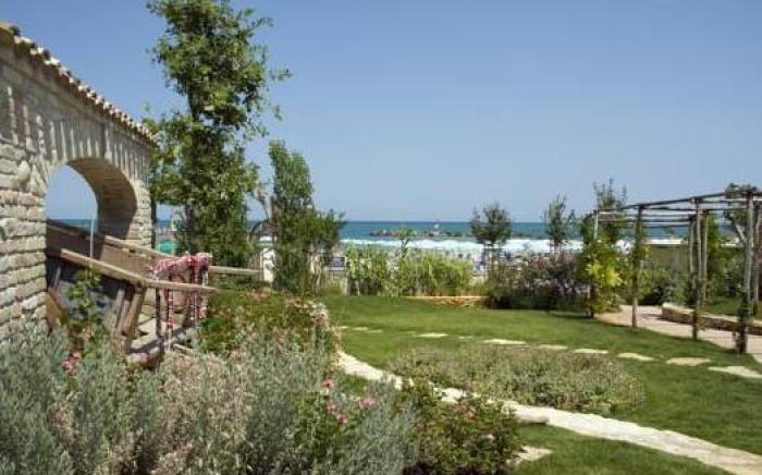 Hotel Bahia