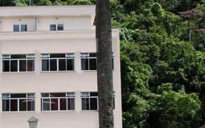 Dom Pedro Hotel