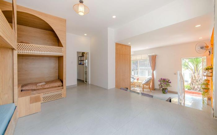 Dorm Giường Tầng Cho 8-10 Người Có Toilet Riêng