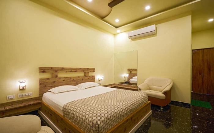 hotel saptarang residency