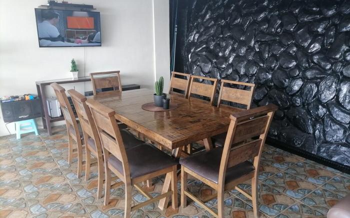 Avana Hills Tagaytay Villa