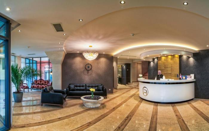 Sephia Hotel