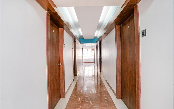 FabExpress White House - Nr. MIDC Khargar