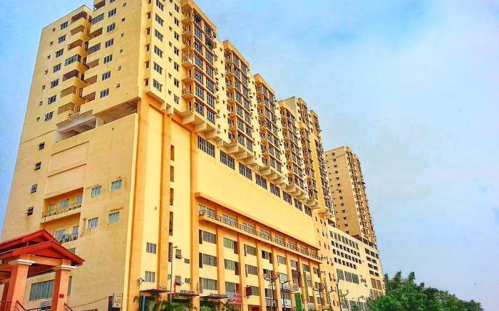 Pelangi Mall Condominium (Muslim only)