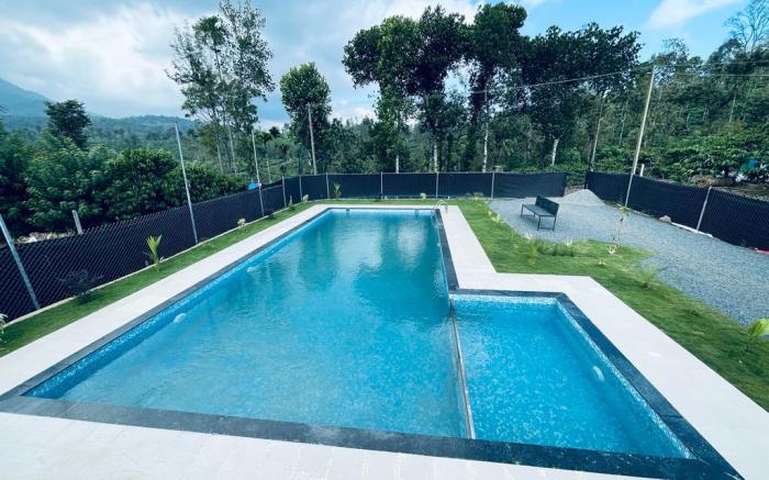Mushroom Villa with pool