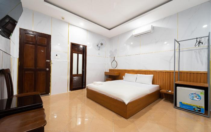 OYO 261 Binh Dung Hotel