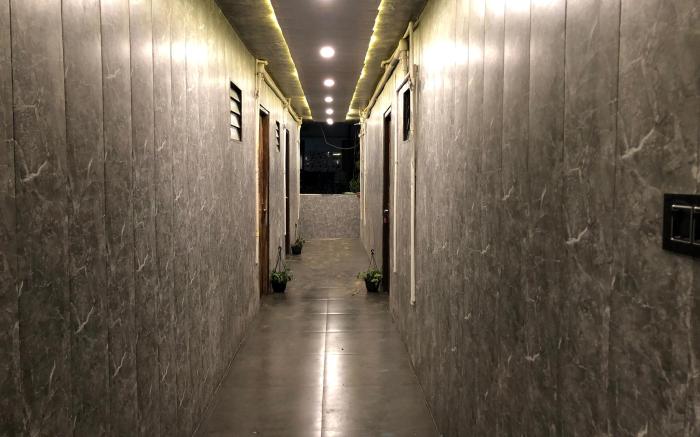 Ariv Inn