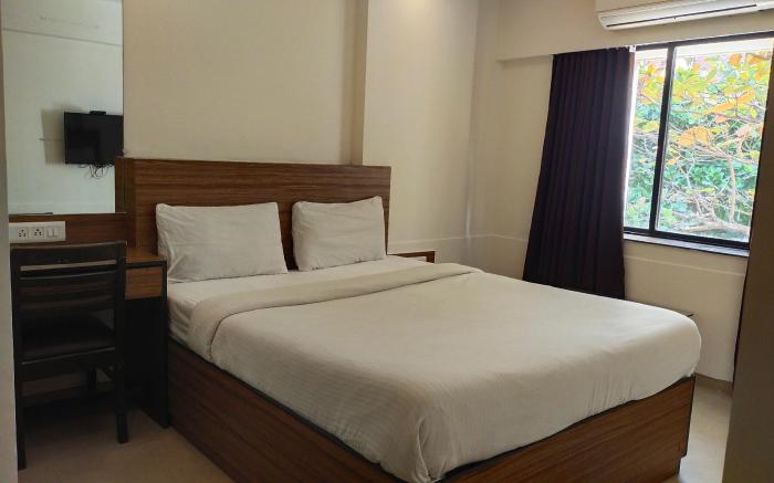Hotel Ace Residency