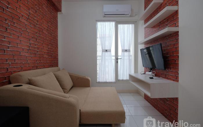 Cozy Stay 2BR at Podomoro Golf View By Travelio