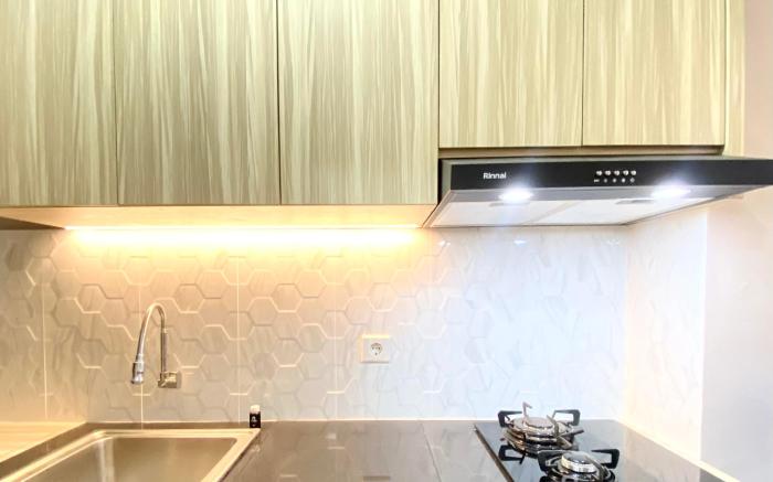 Homey Studio Room at Grand Asia Afrika By Travelio