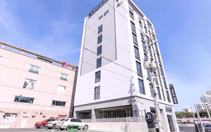Yangsan Seochang Brown Dot Hotel