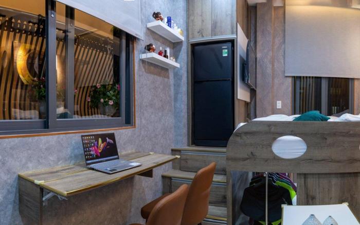 No 102 Luxe Stylish Apt in The Heart of District 1