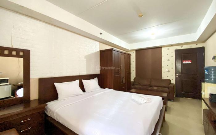 Studio at 1st FL Metropark Condominium By Travelio