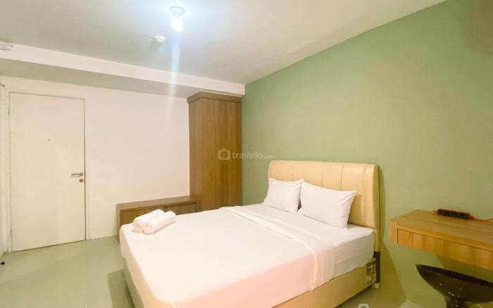 Comfy & Strategic Studio Bassura City By Travelio