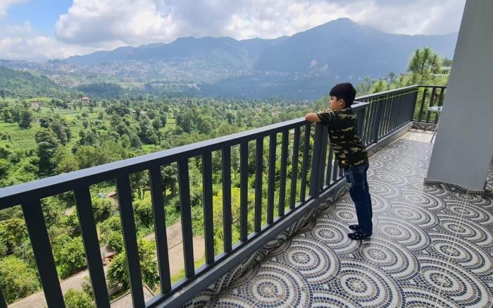 Brentwood, a luxury living experience with nature