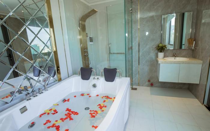 Biển Sao 2 Hotel GV